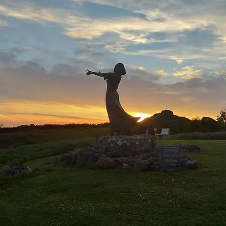 Stay Sligo - 3 Ardnua Village